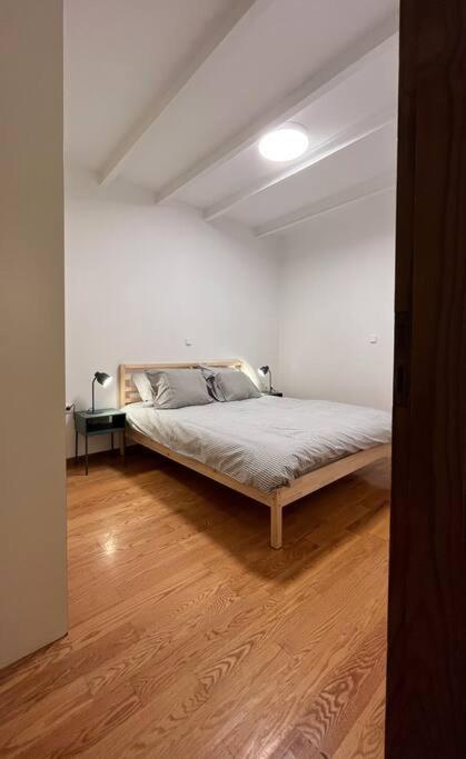 Cute Apartment At The Foot Of Lycabettus Hill Athen Eksteriør bilde